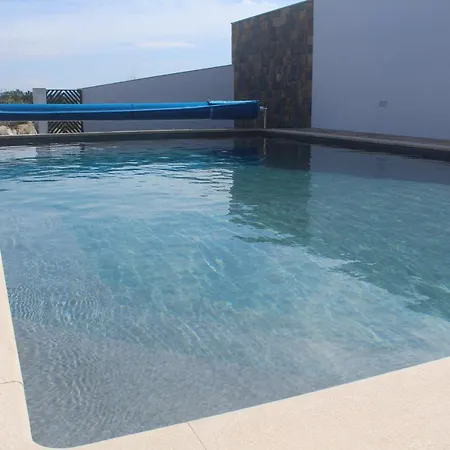 Rosa Wjacuzzi