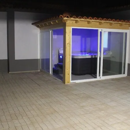 Villa Rosa Wjacuzzi *