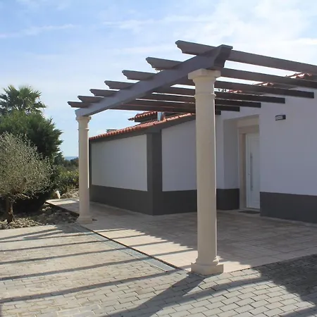 Rosa Wjacuzzi Villa Salir de Matos